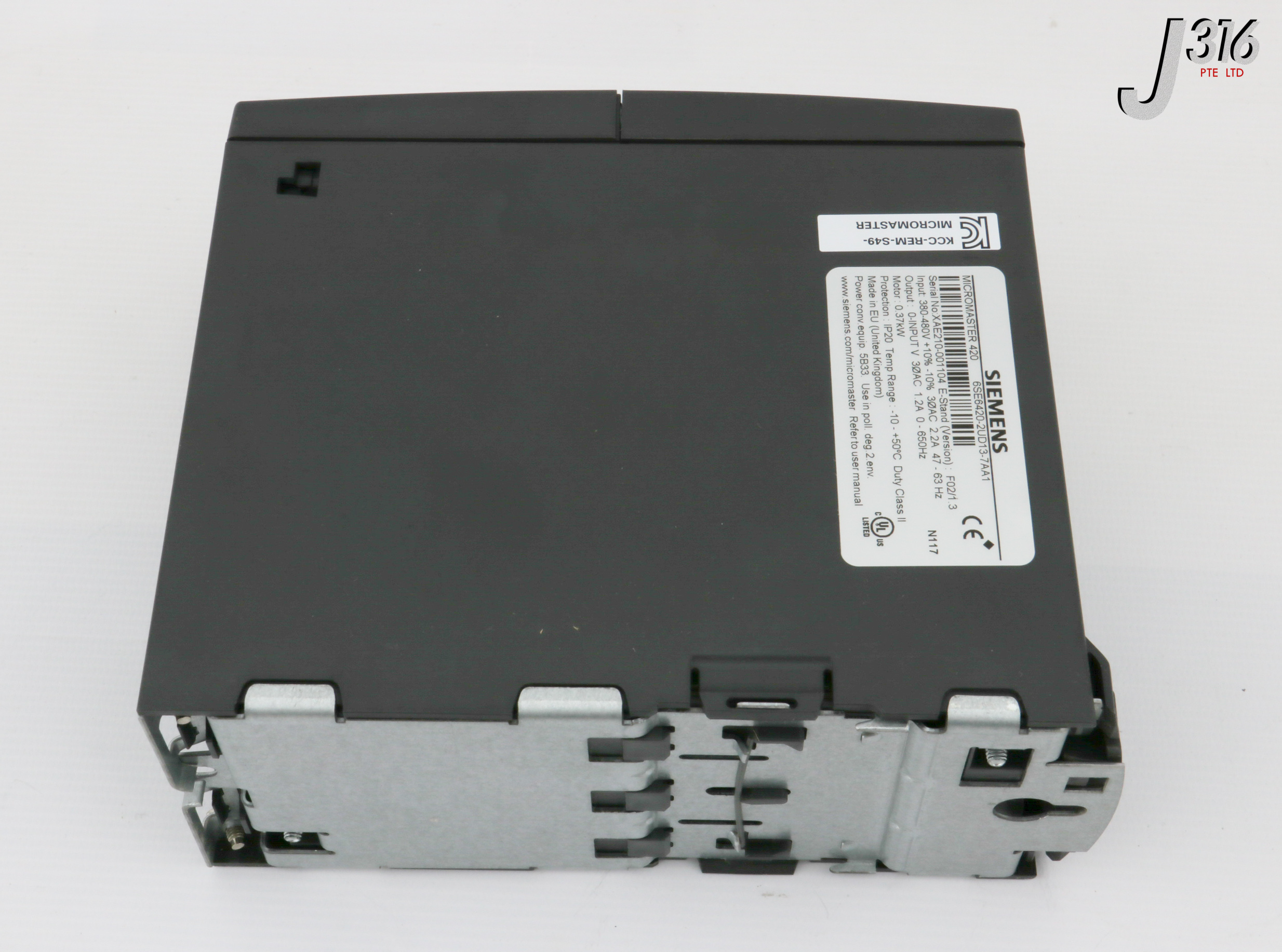 31098 SIEMENS MICROMASTER 420 INVERTER DRIVE (NEW) 6SE6420-2UD13-7AA1